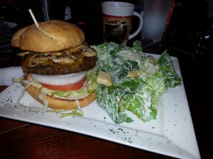 food04-mushroom-cheeseburger (1)