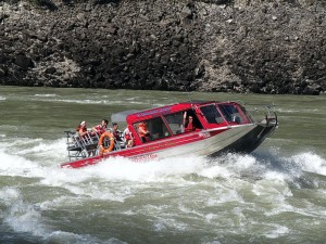 nearby16-fraser canyon jet-boat tours